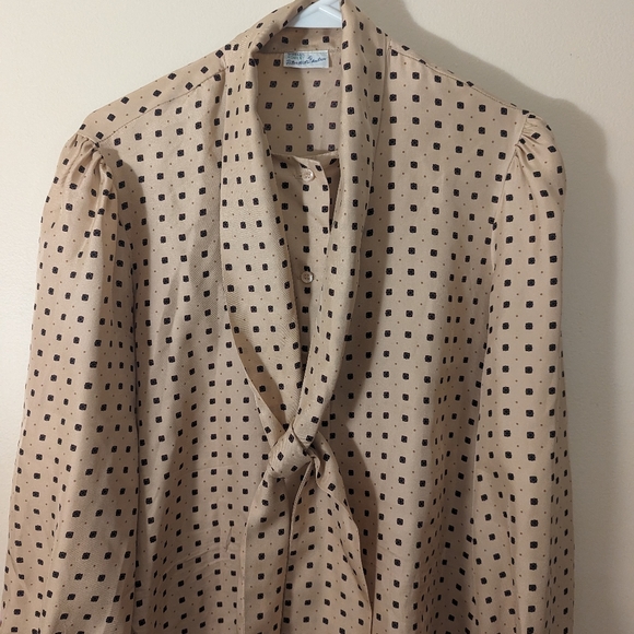 Samuel Robert by Peter Hatsi Androu Tops - Vintage Samuel Robert by Peter Hatsi Androu Blouse